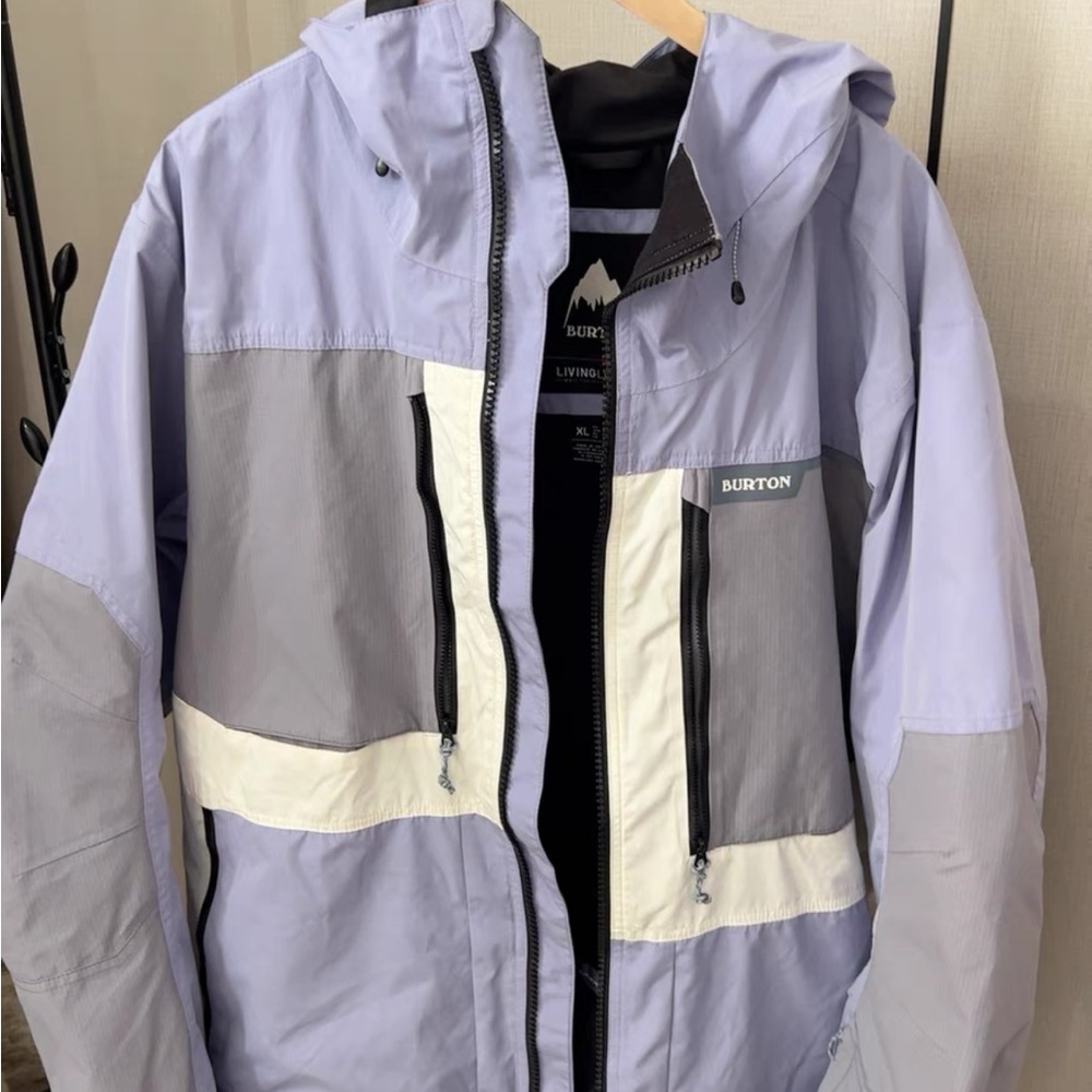 Burton Men's Light Purple and Gray Ski Jacket